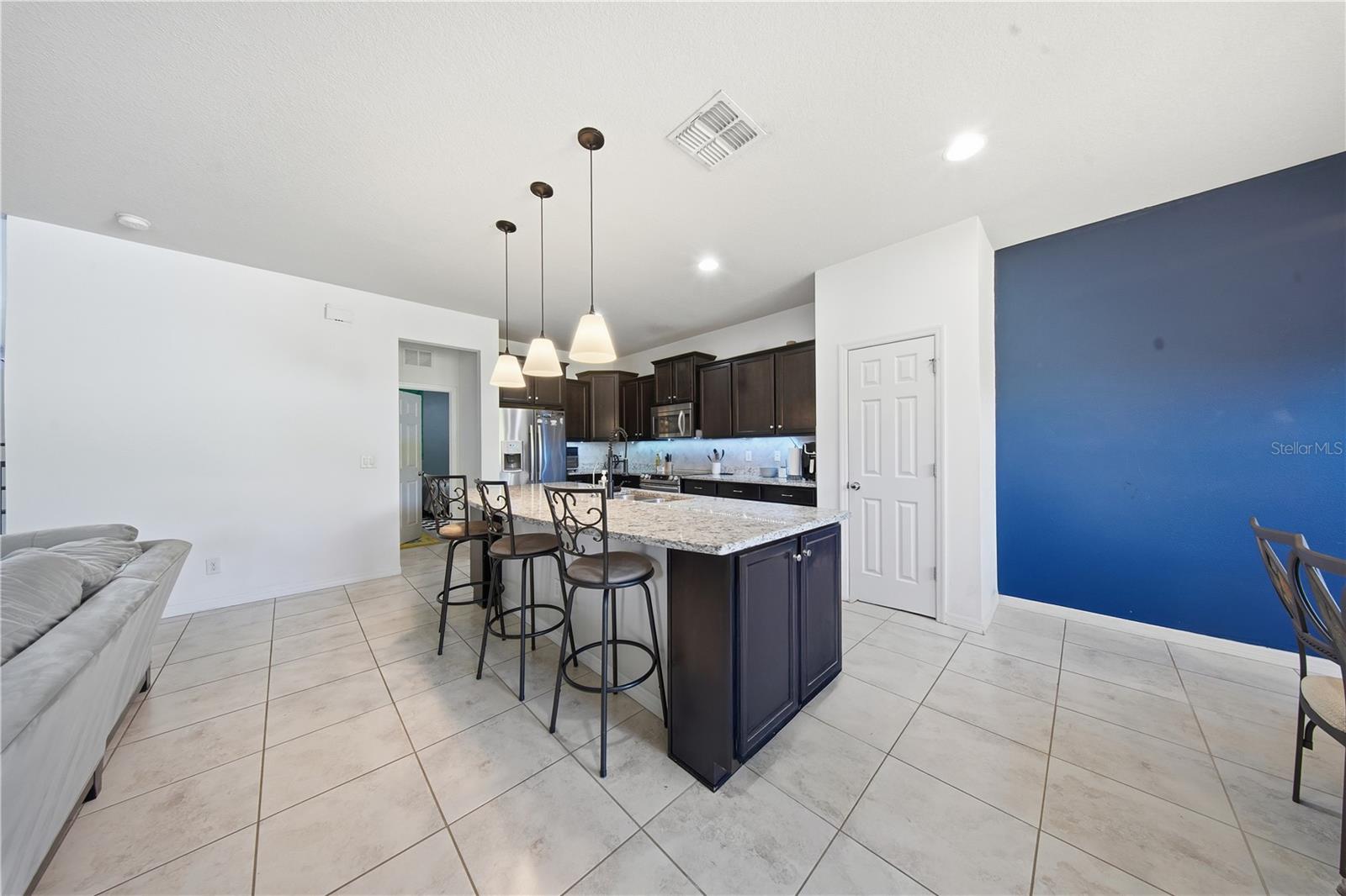 Image 10 of 36 For 1528 Gadsden Point Place