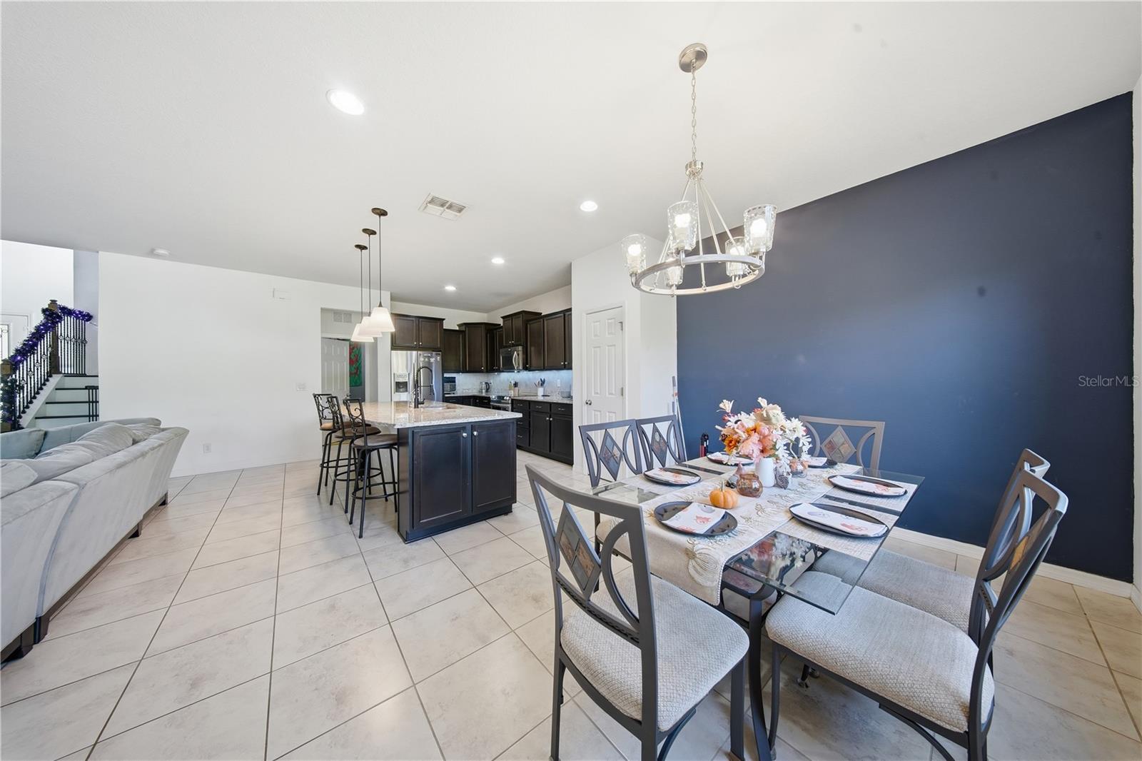 Image 16 of 36 For 1528 Gadsden Point Place