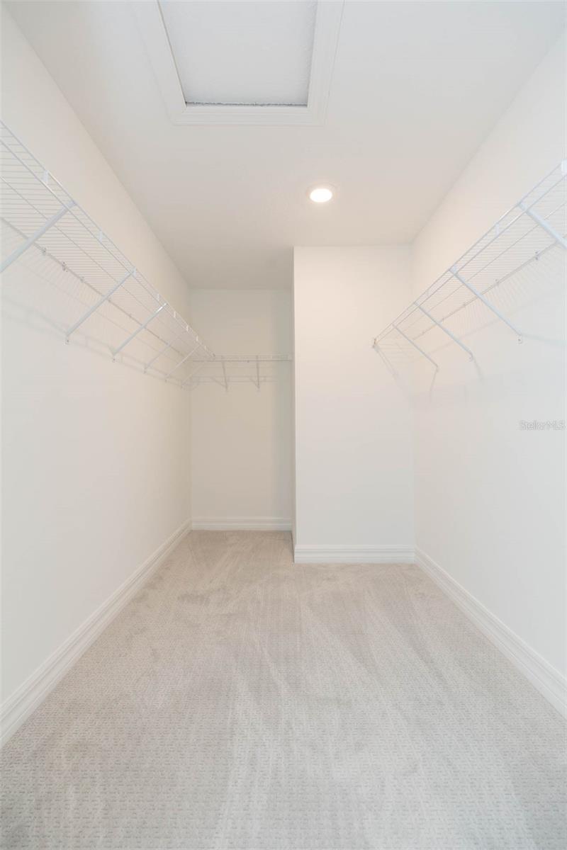 Image 14 of 29 For 9503 Ibis Grove Boulevard