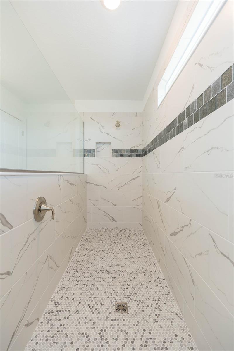 Image 15 of 29 For 9503 Ibis Grove Boulevard