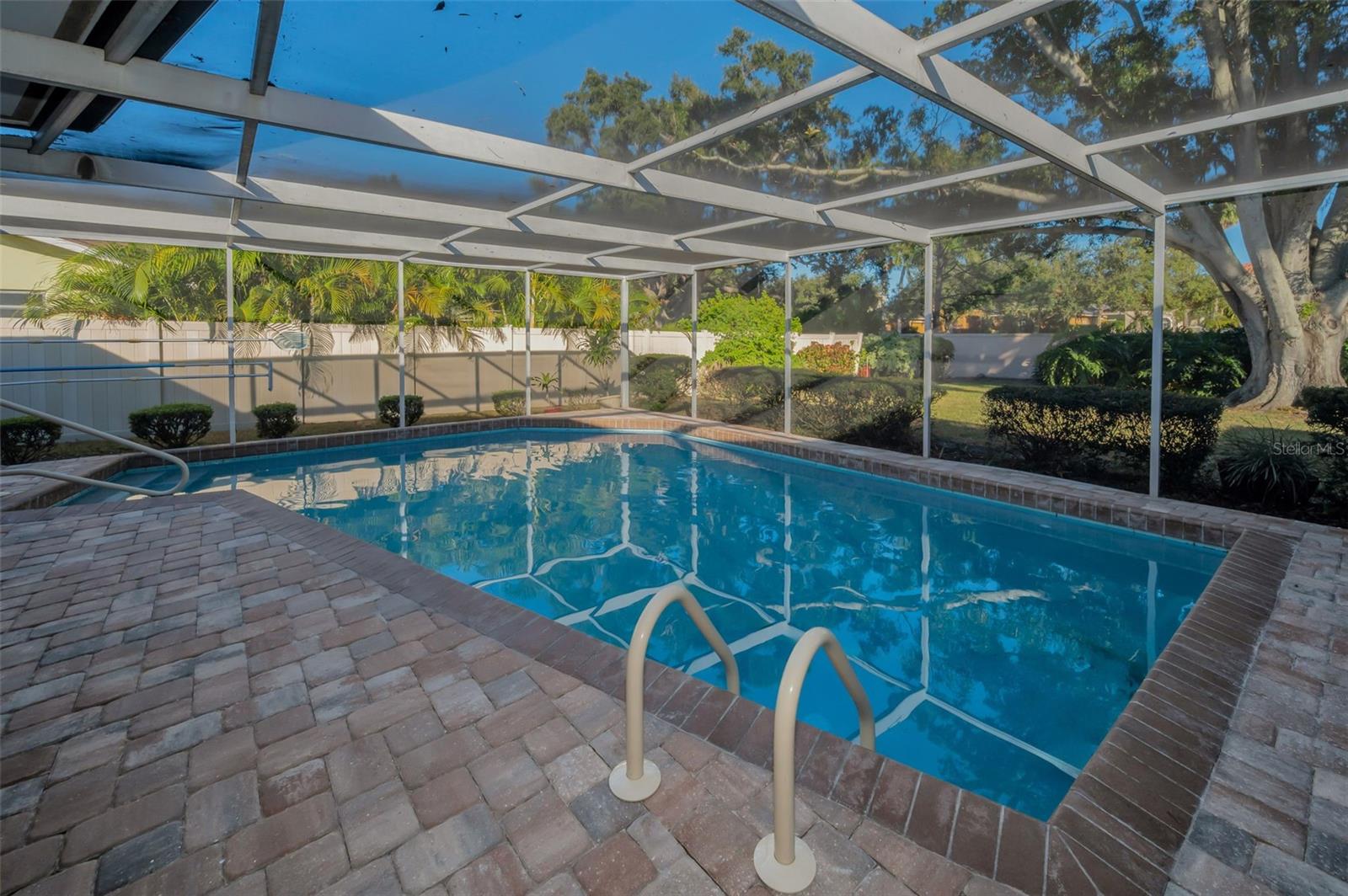 Image 22 of 27 For 8793 Merrimoor Boulevard E