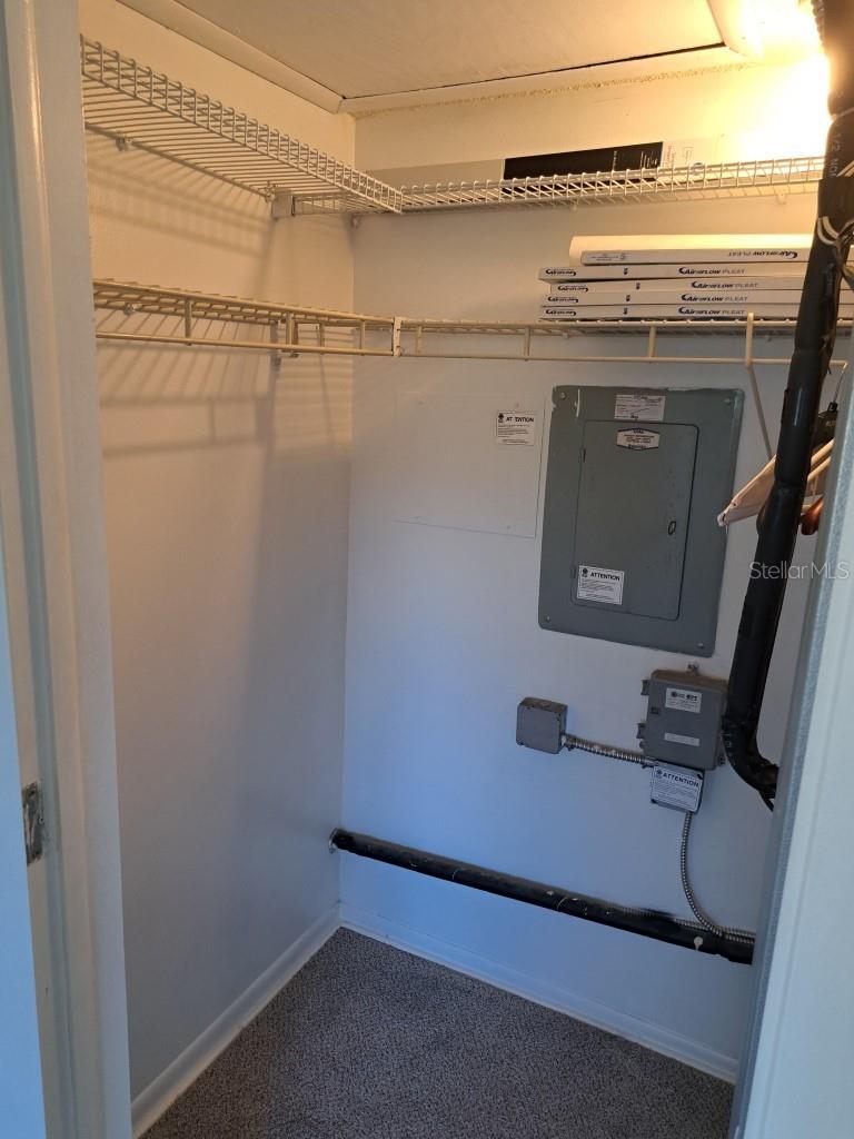 Image 14 of 23 For 2005 Greenbriar Boulevard 1