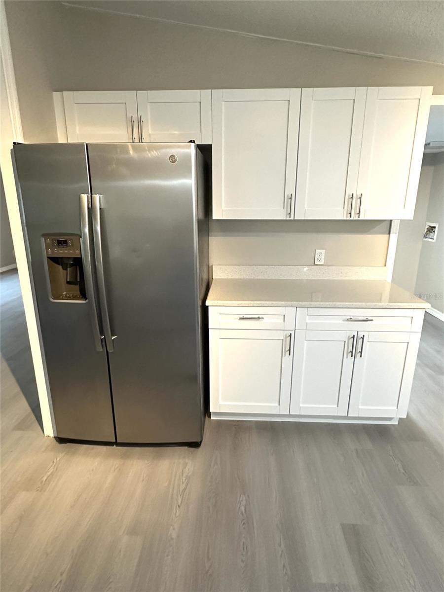 Image 13 of 37 For 26042 Glenwood Drive