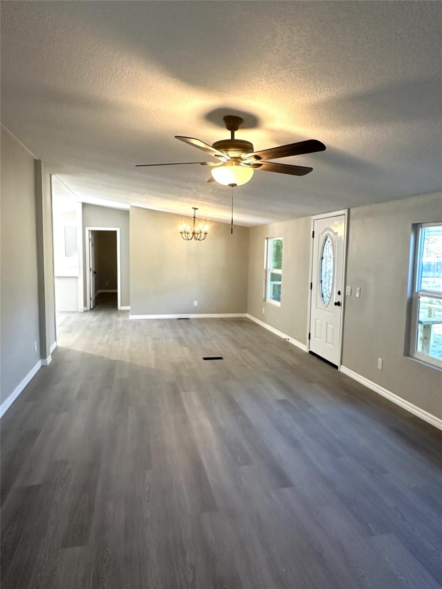 Image 32 of 37 For 26042 Glenwood Drive