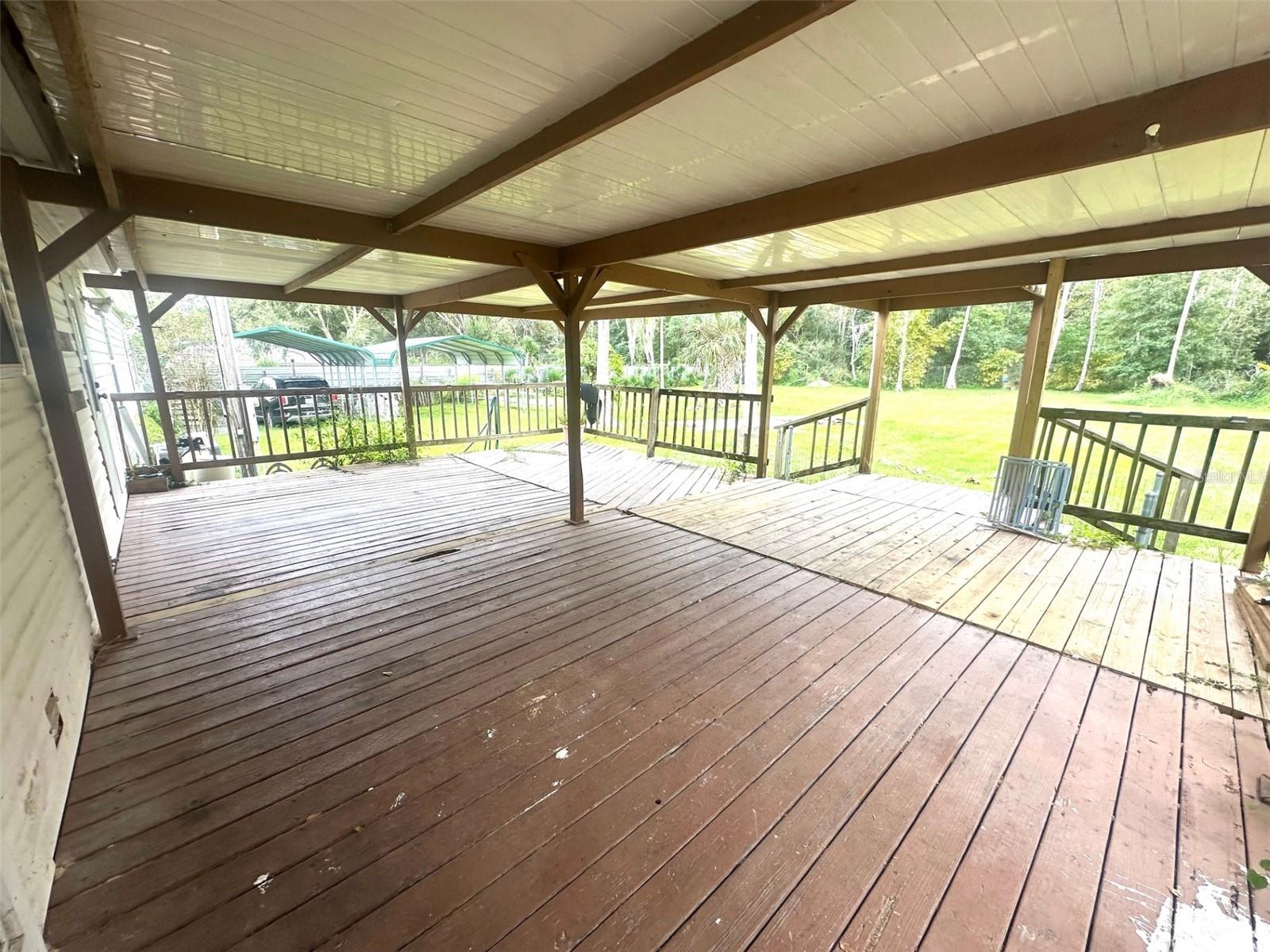 Image 34 of 37 For 26042 Glenwood Drive