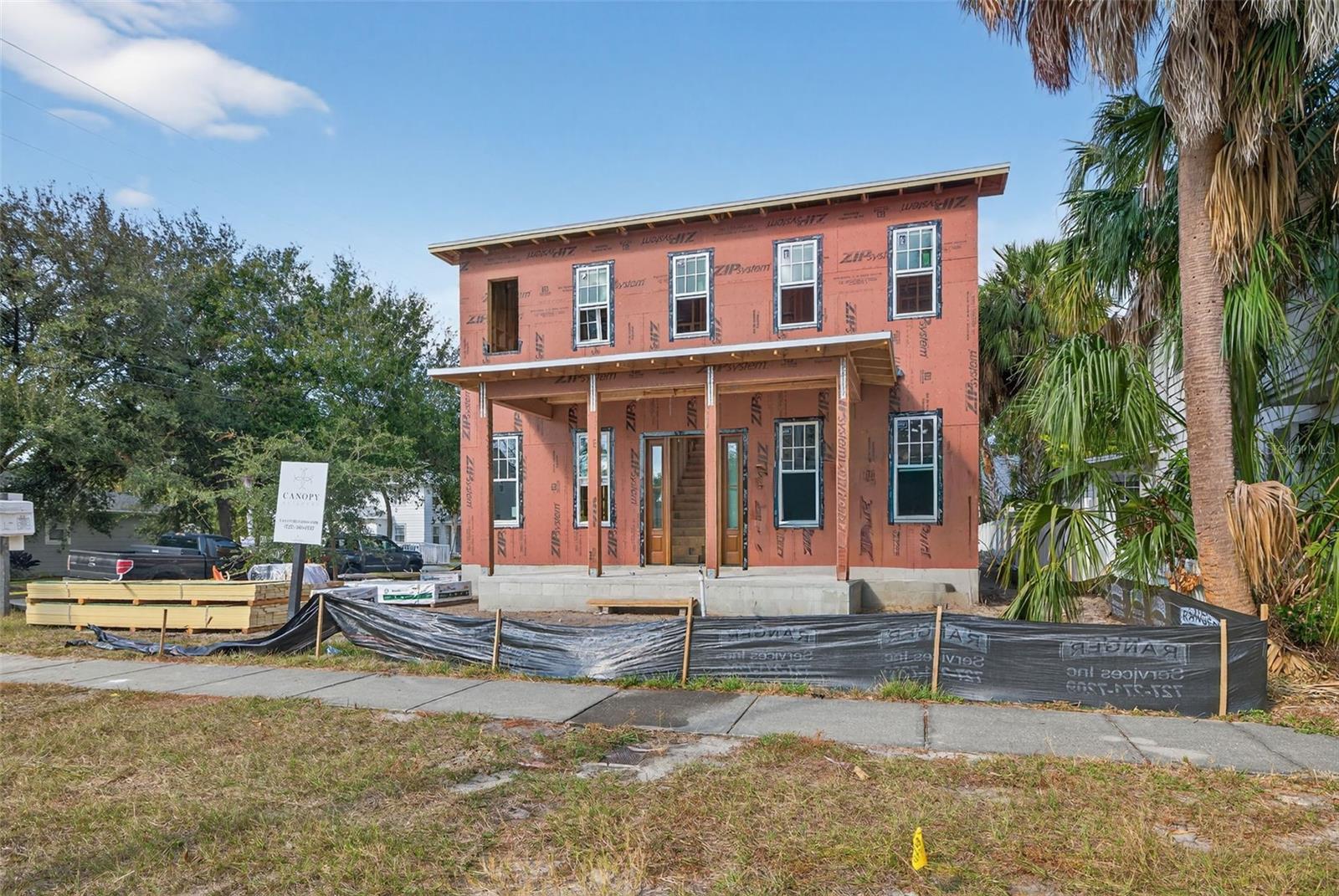 Image 4 of 11 For 939 19th Avenue N