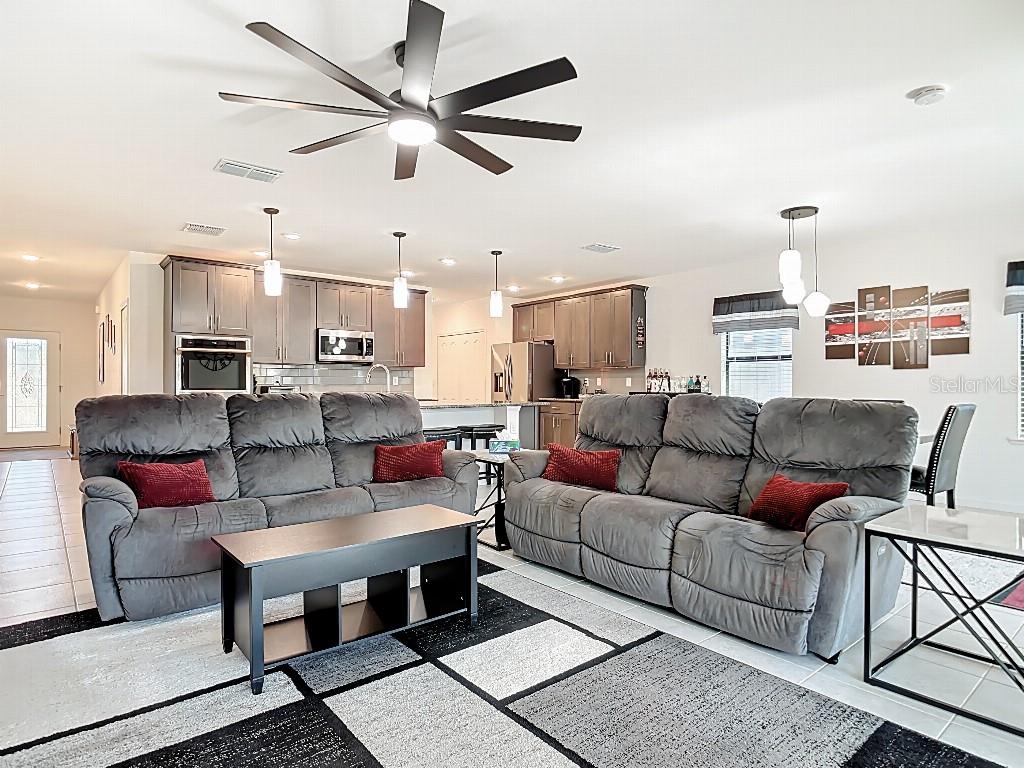 Image 6 of 15 For 15237 Mille Fiore Boulevard