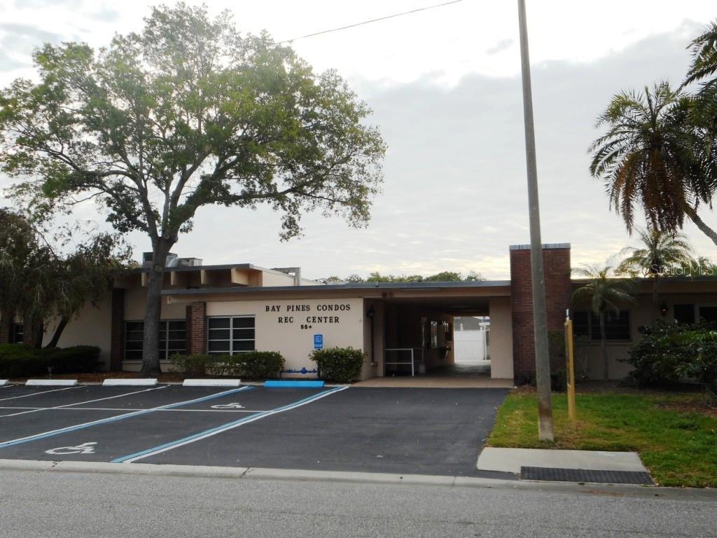 Image 27 of 36 For 4600 98th Way N 108