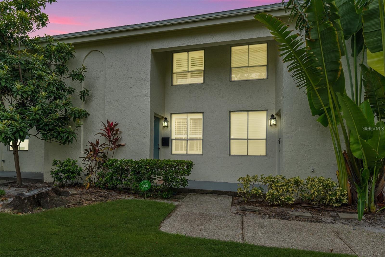 Image 14 of 24 For 4214 La Palma Court