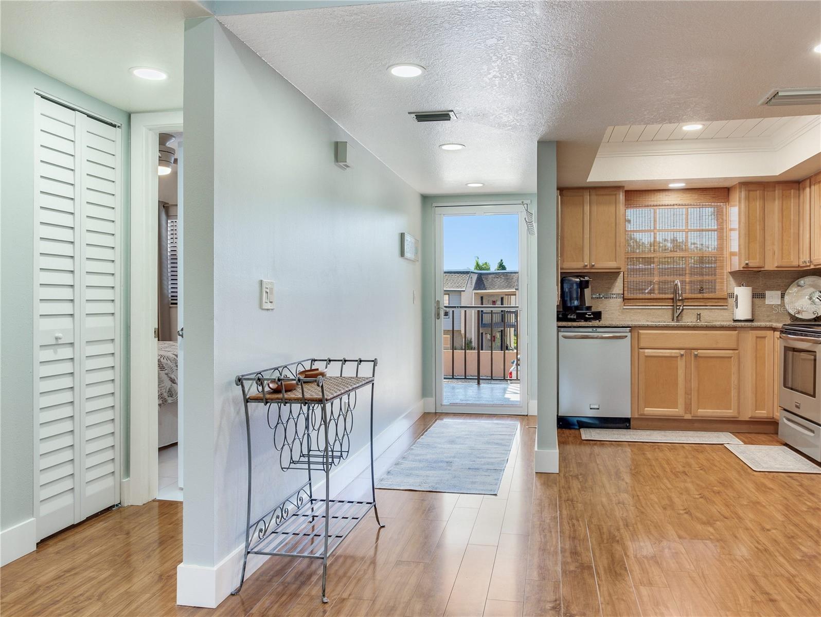 Image 18 of 40 For 12900 Vonn Road A204