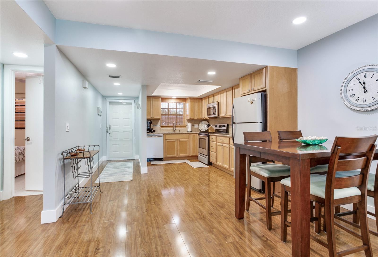 Image 19 of 40 For 12900 Vonn Road A204