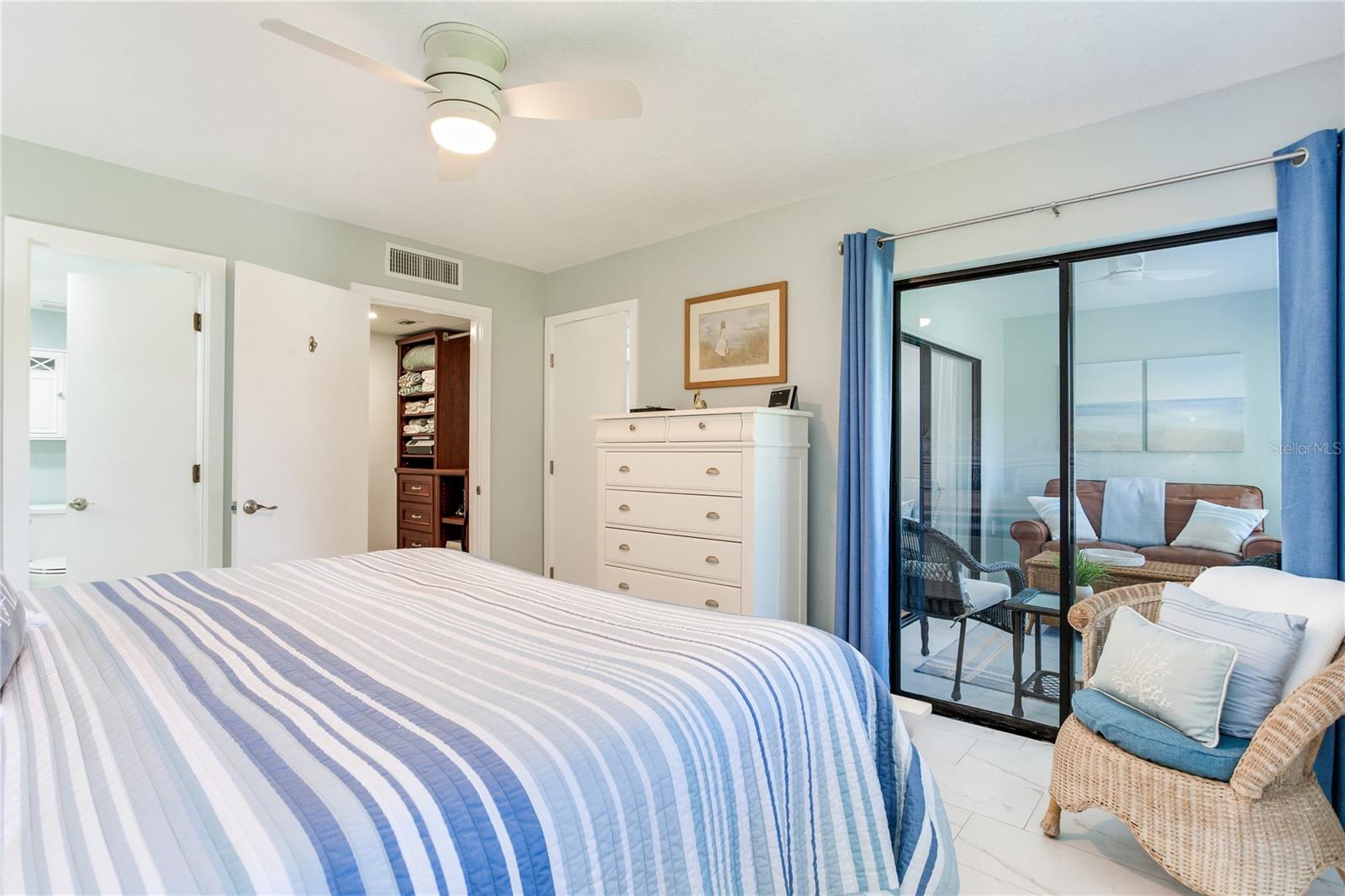 Image 32 of 40 For 12900 Vonn Road A204