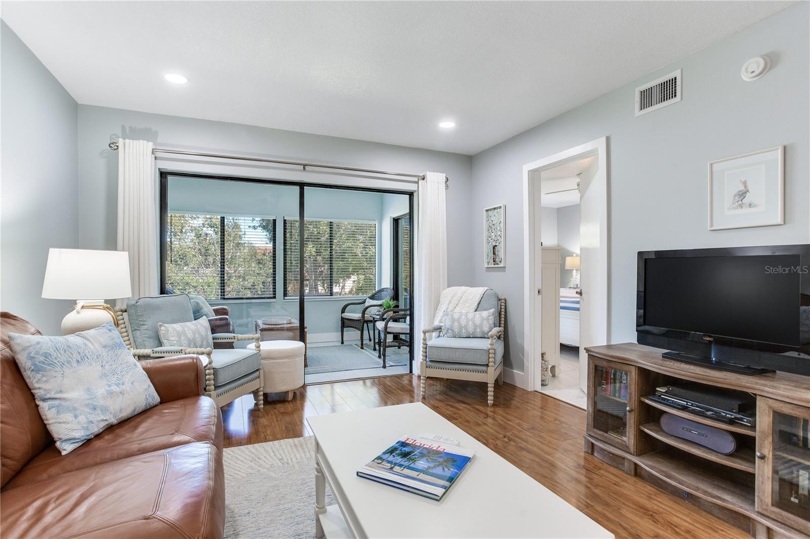 Image 9 of 40 For 12900 Vonn Road A204