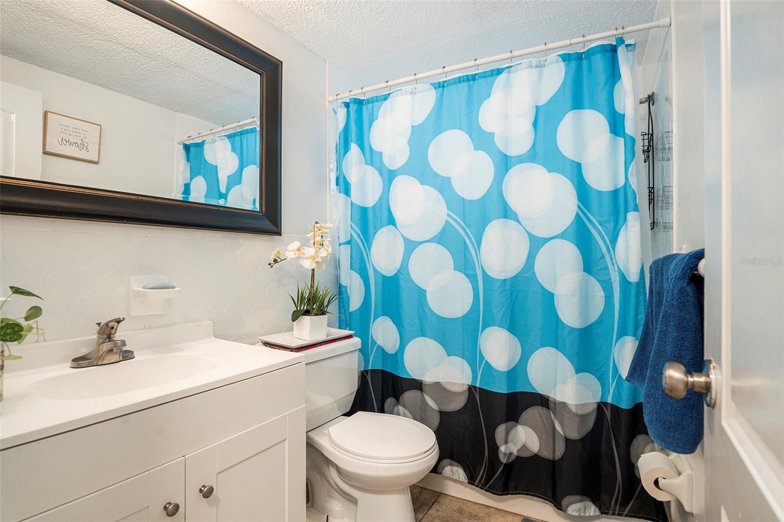 Image 9 of 24 For 6318 Ridge Crest Drive