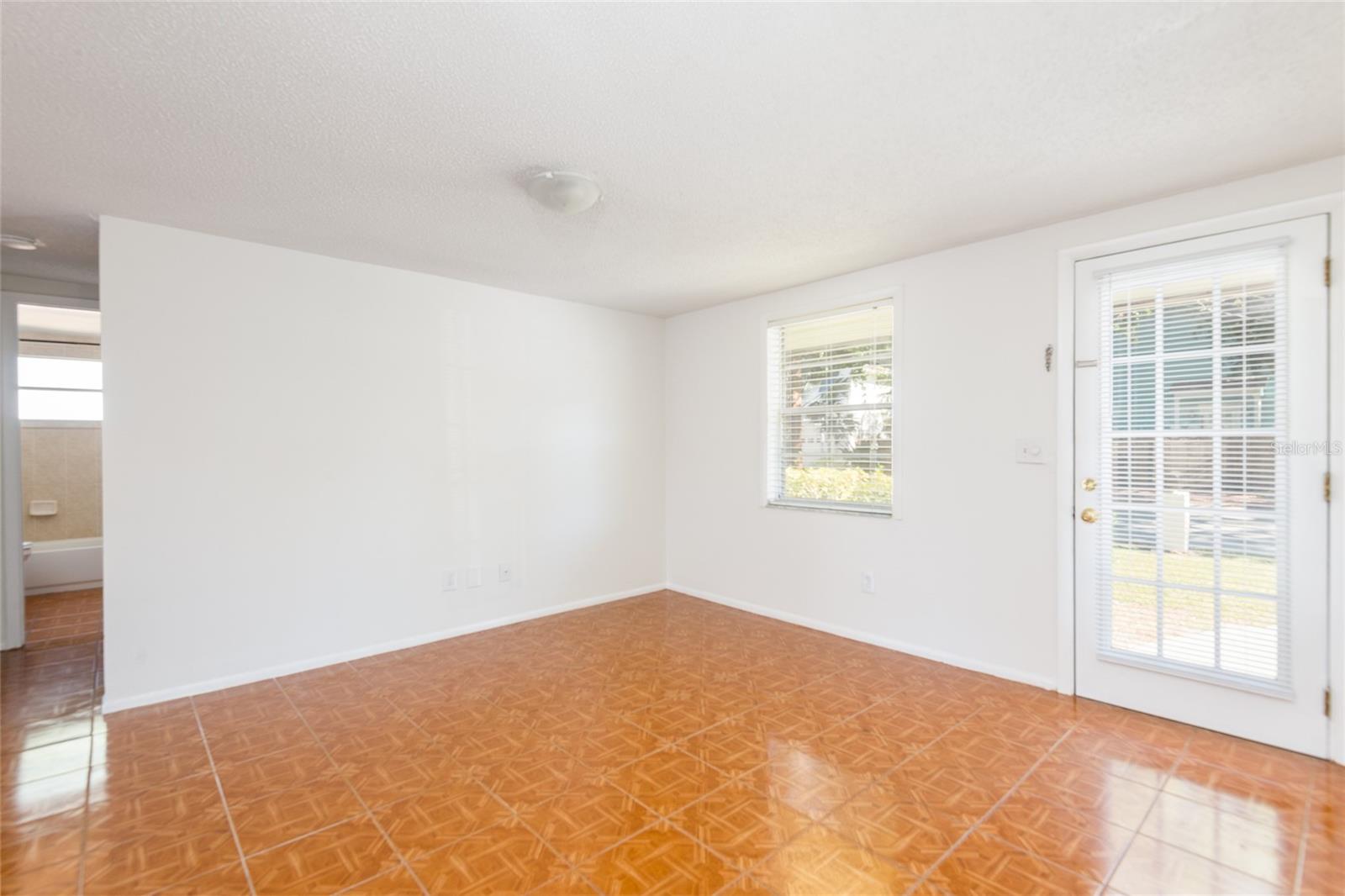 Image 9 of 26 For 5815 1st Street