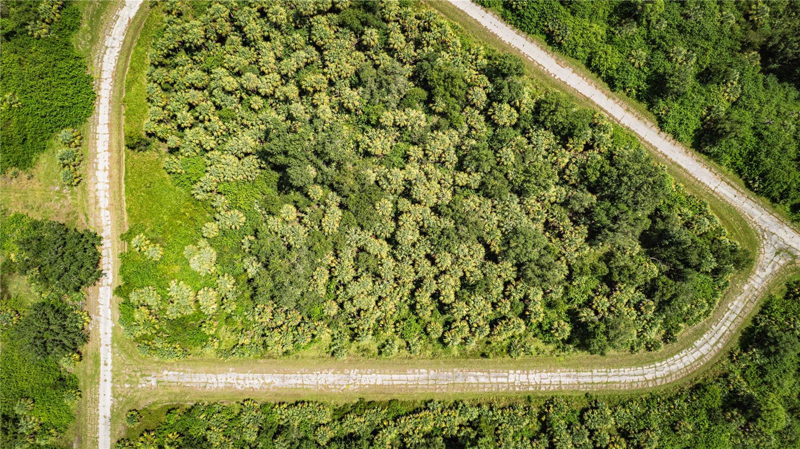 Listing Details for Batoko Street, NORTH PORT, FL 34288