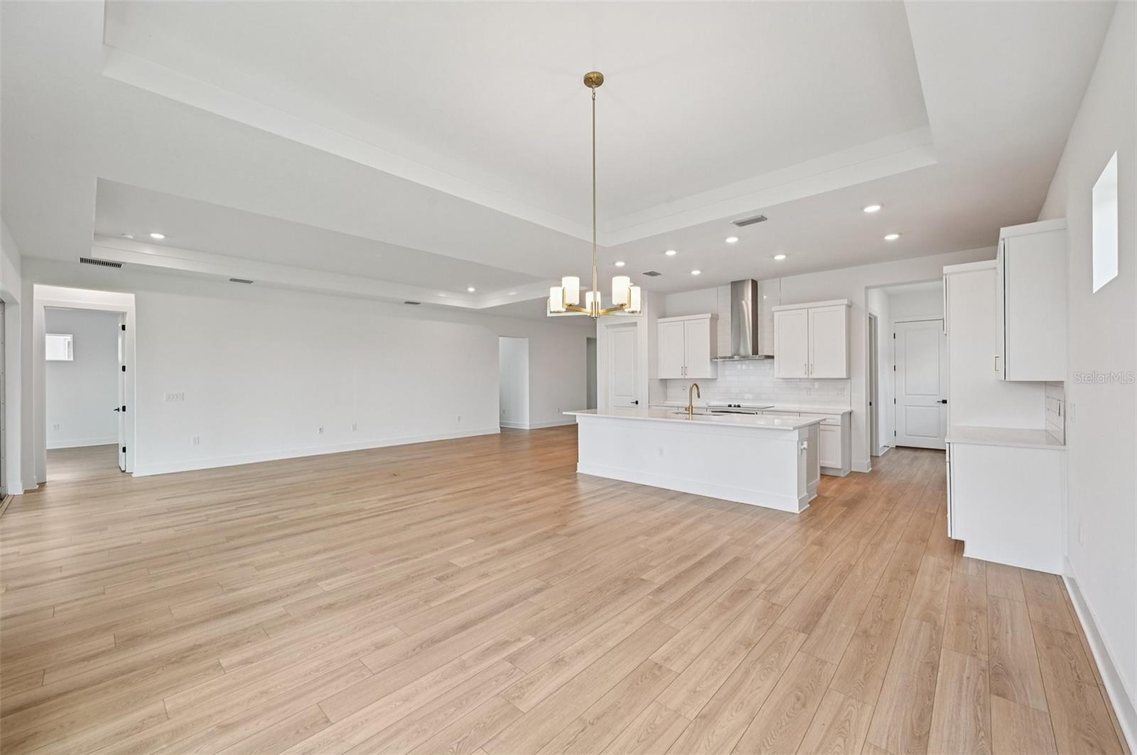 Image 12 of 58 For 8324 Golden Beach Court