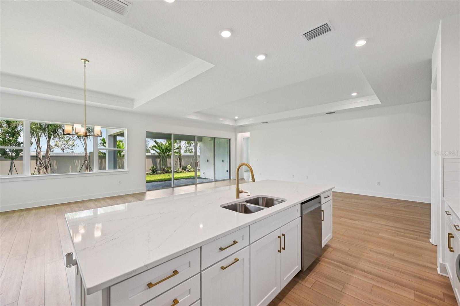 Image 16 of 58 For 8324 Golden Beach Court