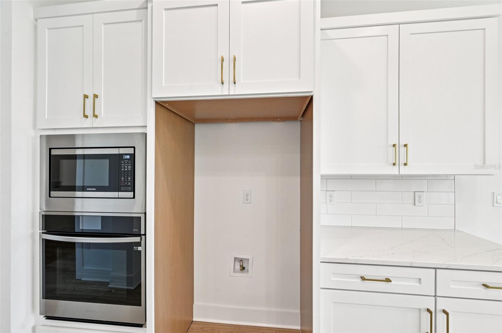 Image 17 of 58 For 8324 Golden Beach Court