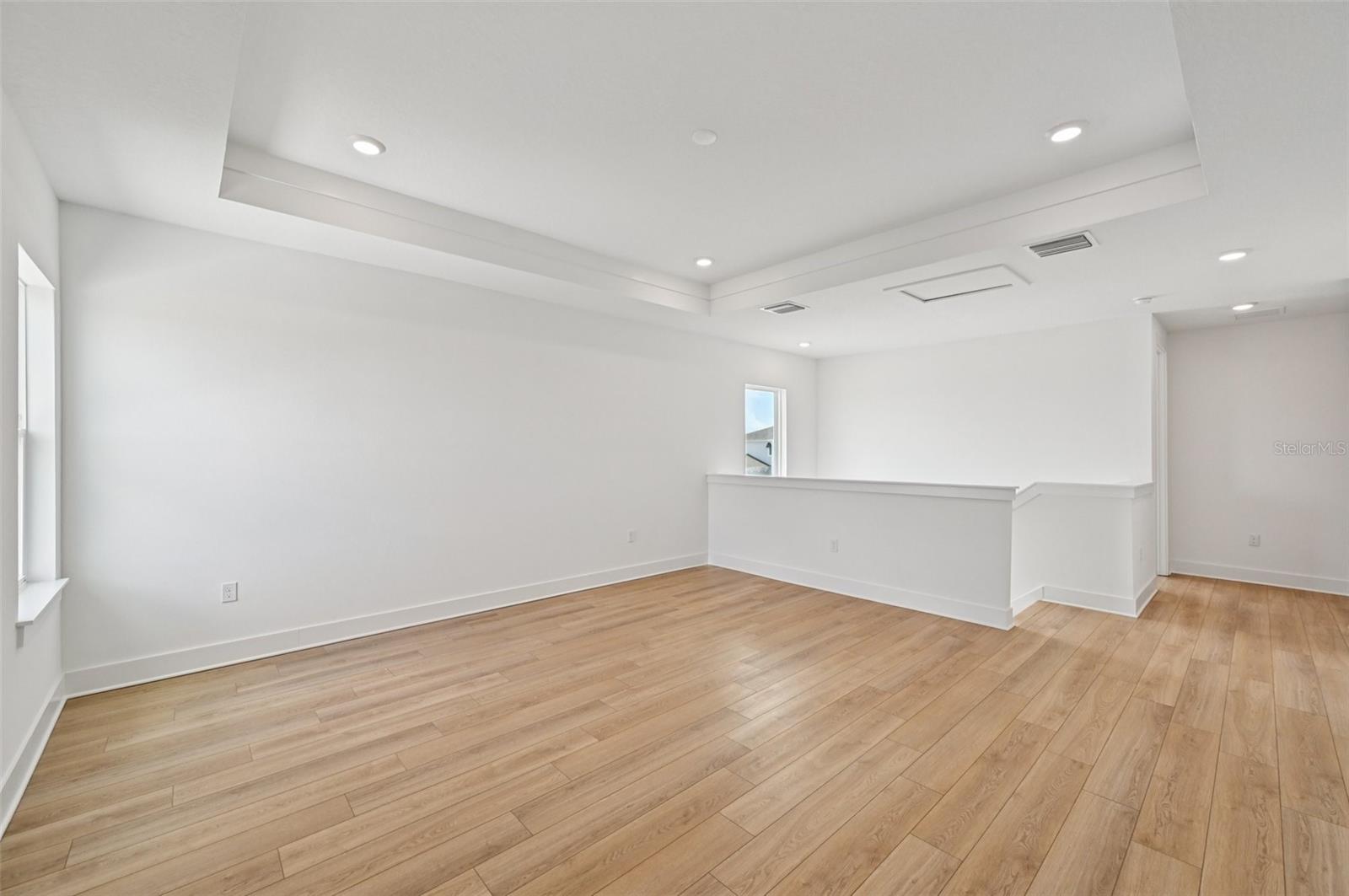 Image 23 of 58 For 8324 Golden Beach Court