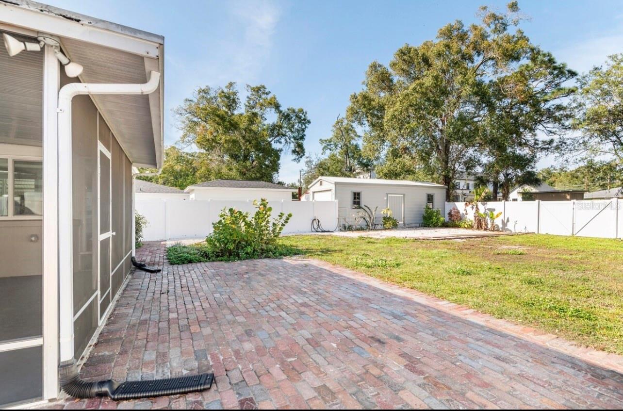 Image 22 of 24 For 1205 Adalee Street