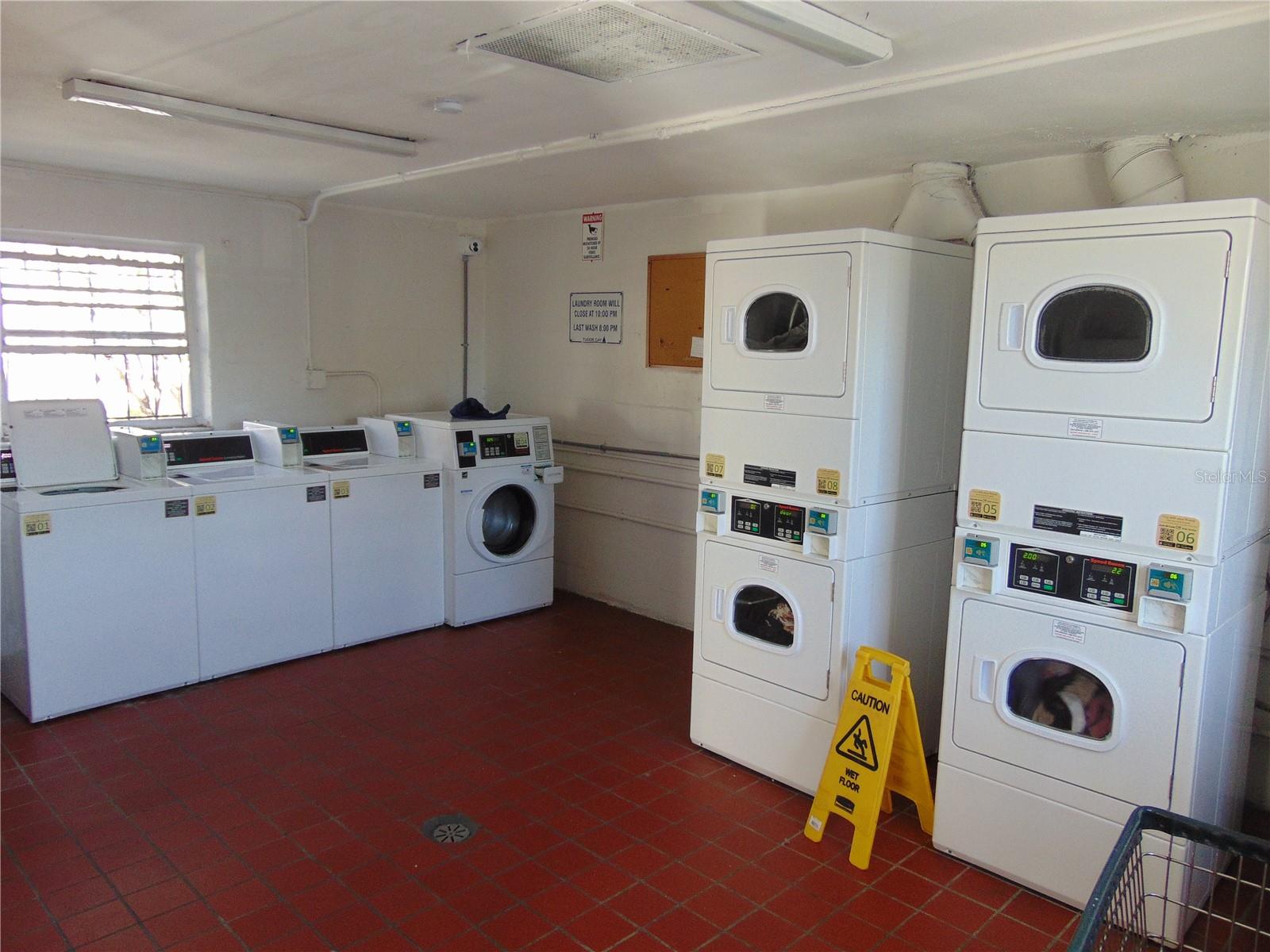 Image 10 of 13 For 9119 Tudor Drive E102