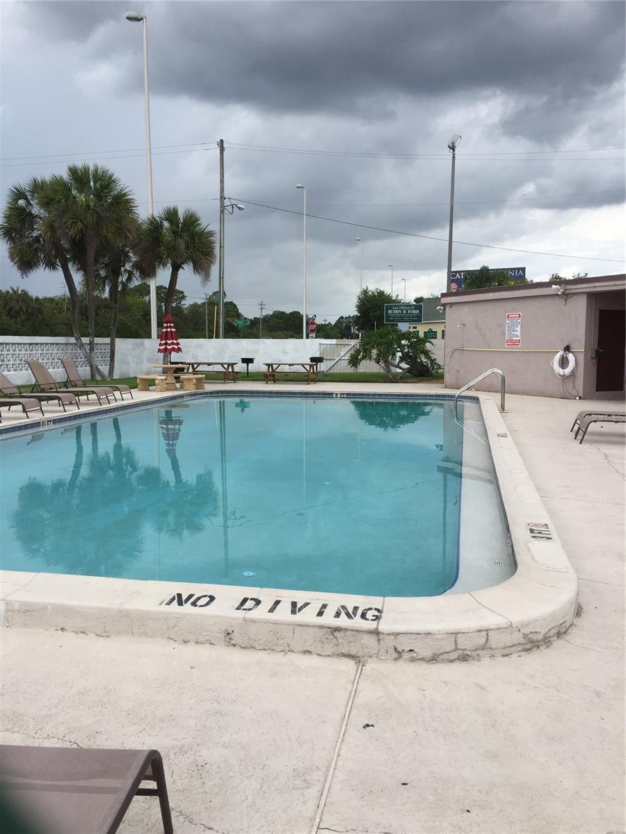 Image 3 of 13 For 9119 Tudor Drive E102