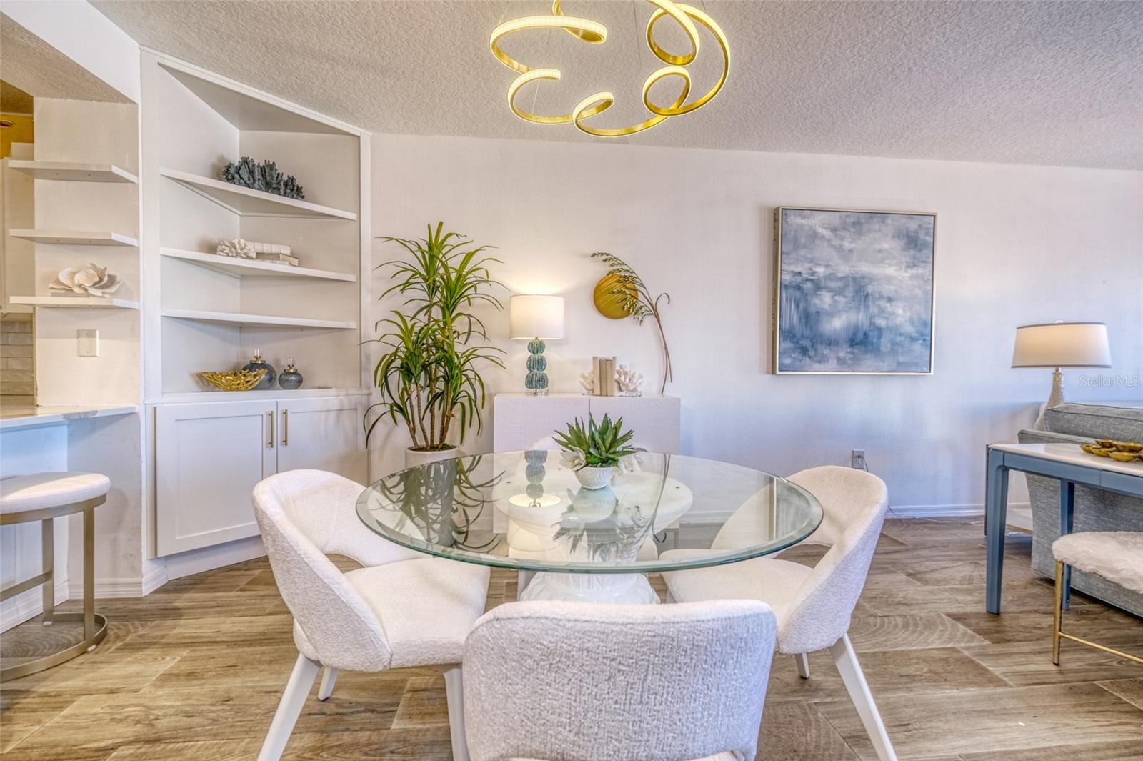 Image 18 of 49 For 16600 Gulf Boulevard 536