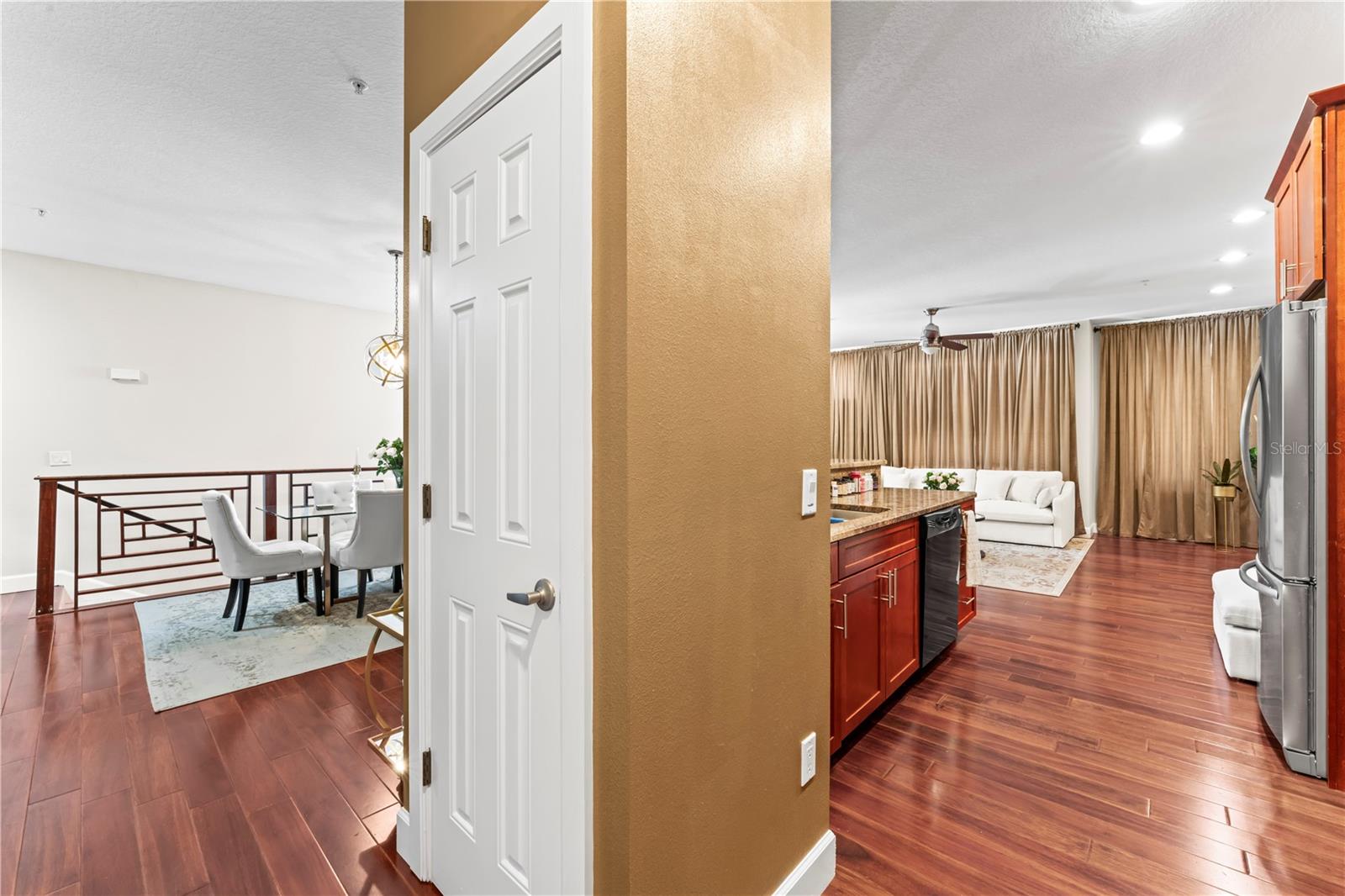 Image 10 of 32 For 113 Newport Avenue 4