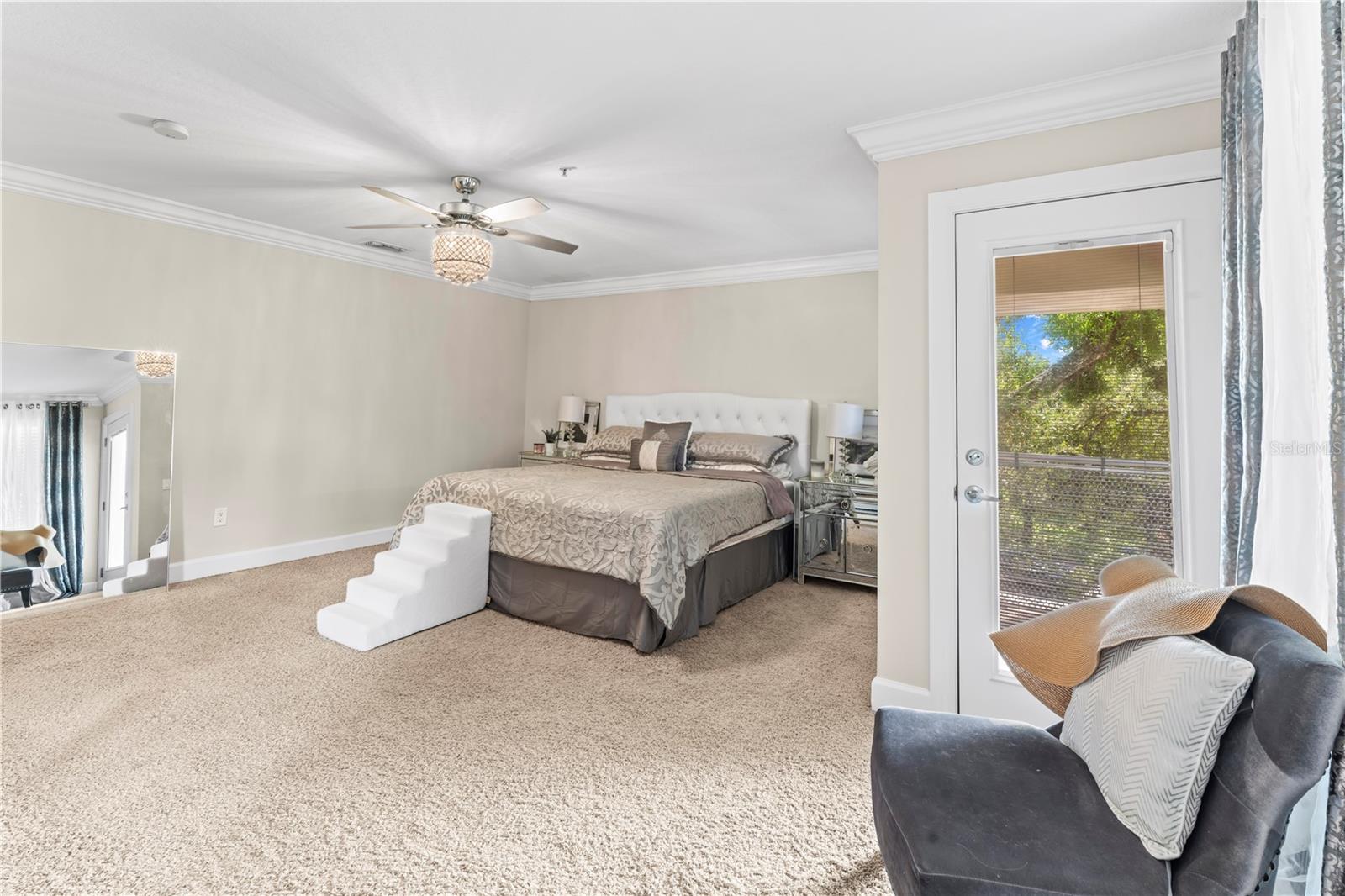 Image 27 of 32 For 113 Newport Avenue 4