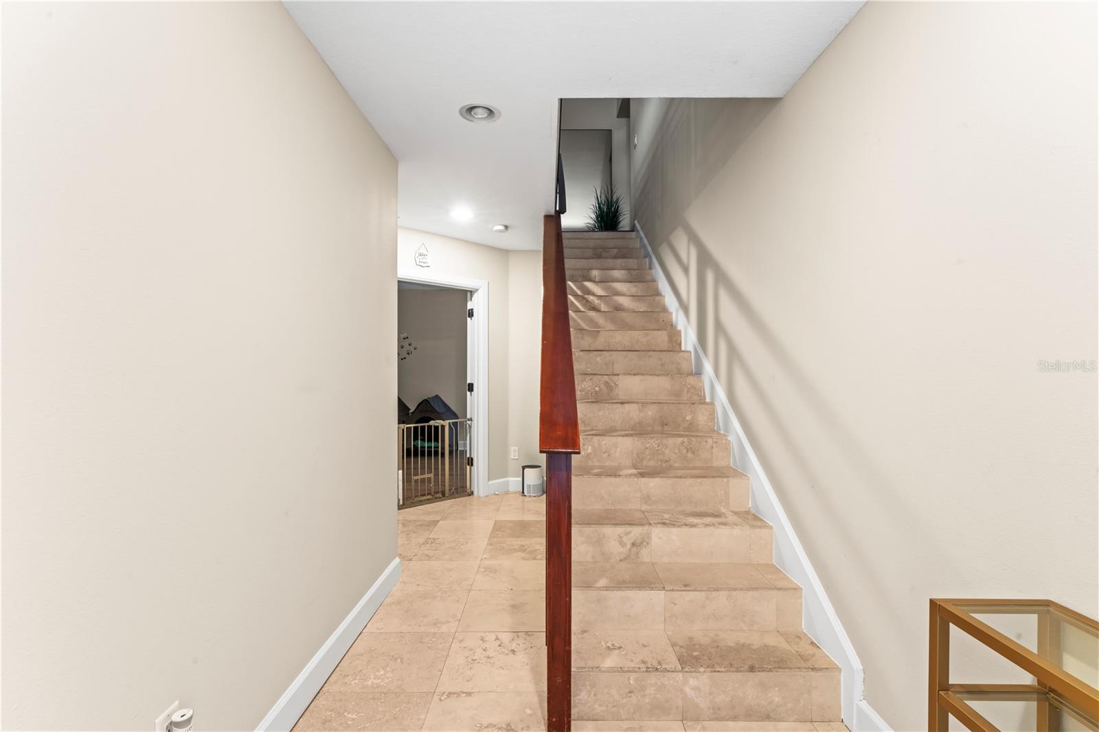 Image 5 of 32 For 113 Newport Avenue 4