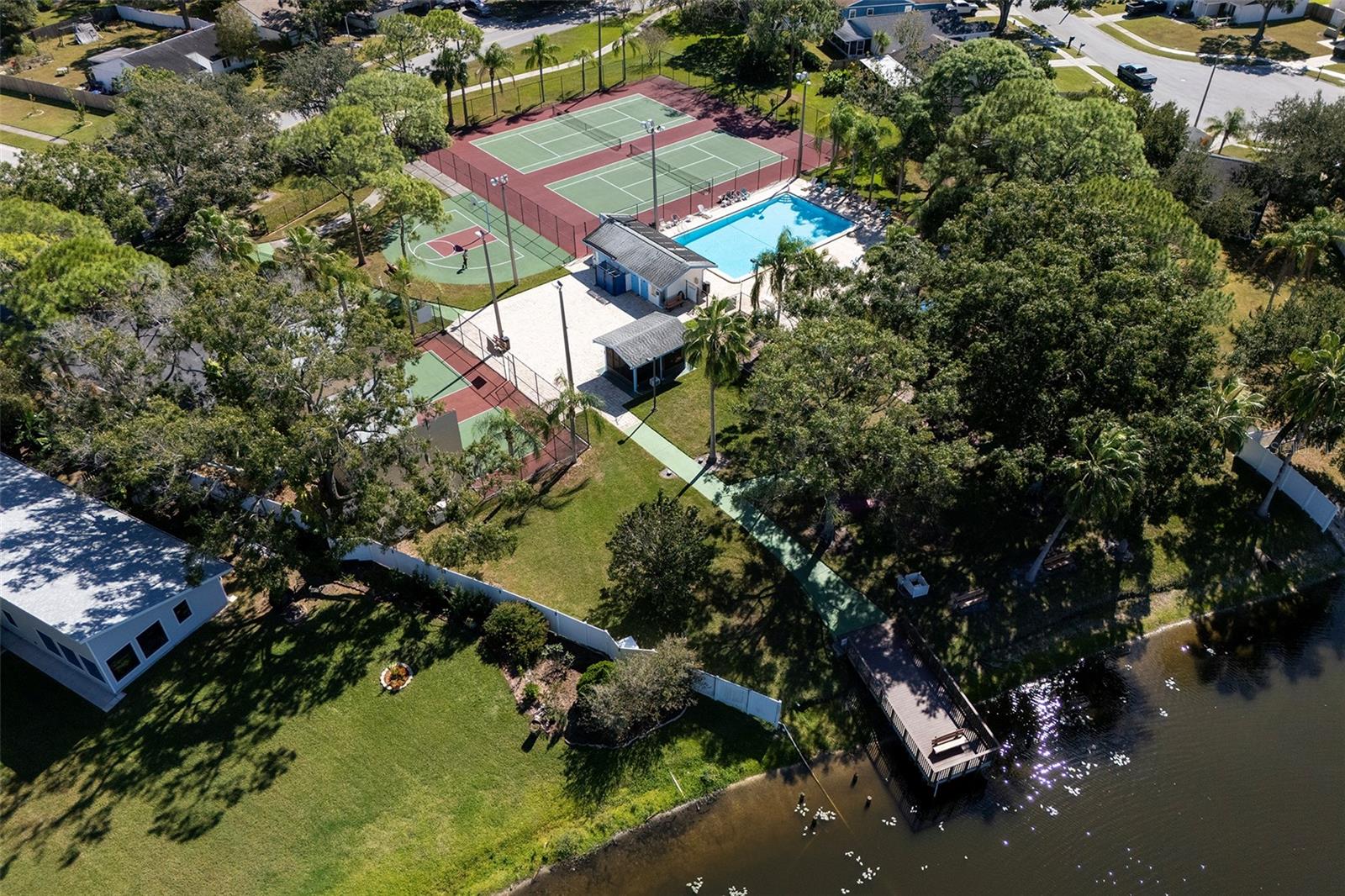 Image 14 of 35 For 128 Camphor Circle C