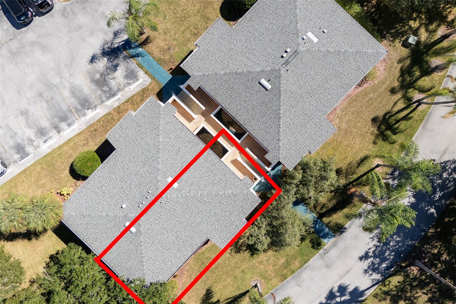 Image 16 of 35 For 128 Camphor Circle C