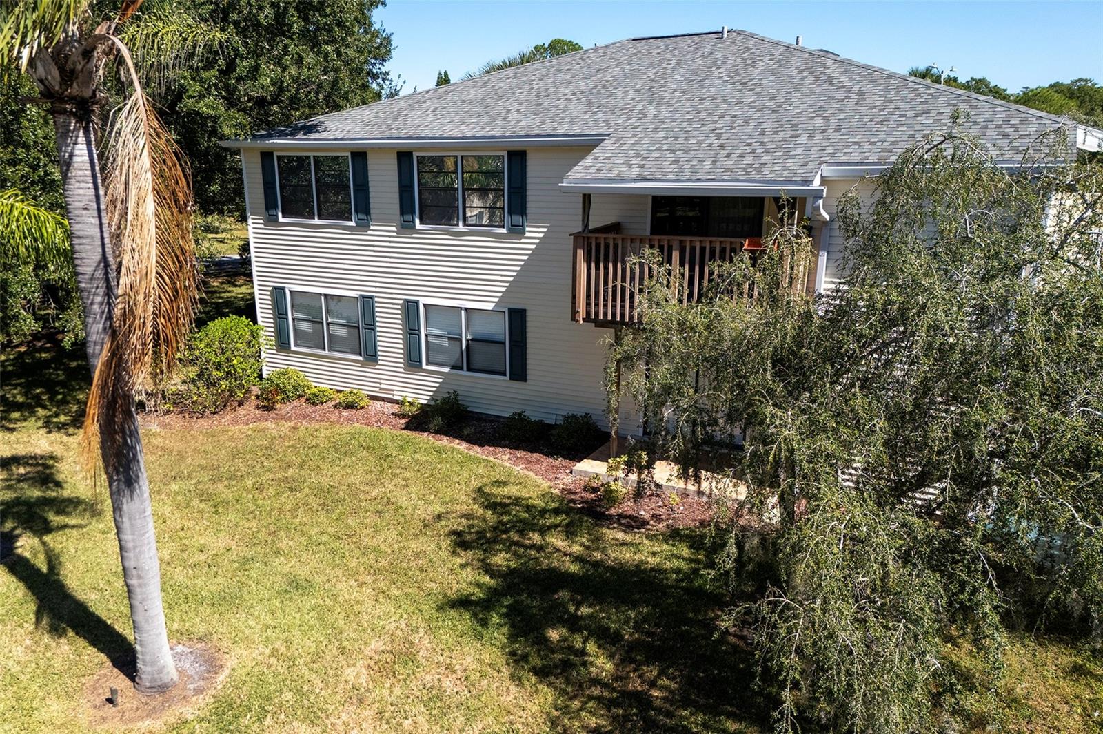 Image 17 of 35 For 128 Camphor Circle C