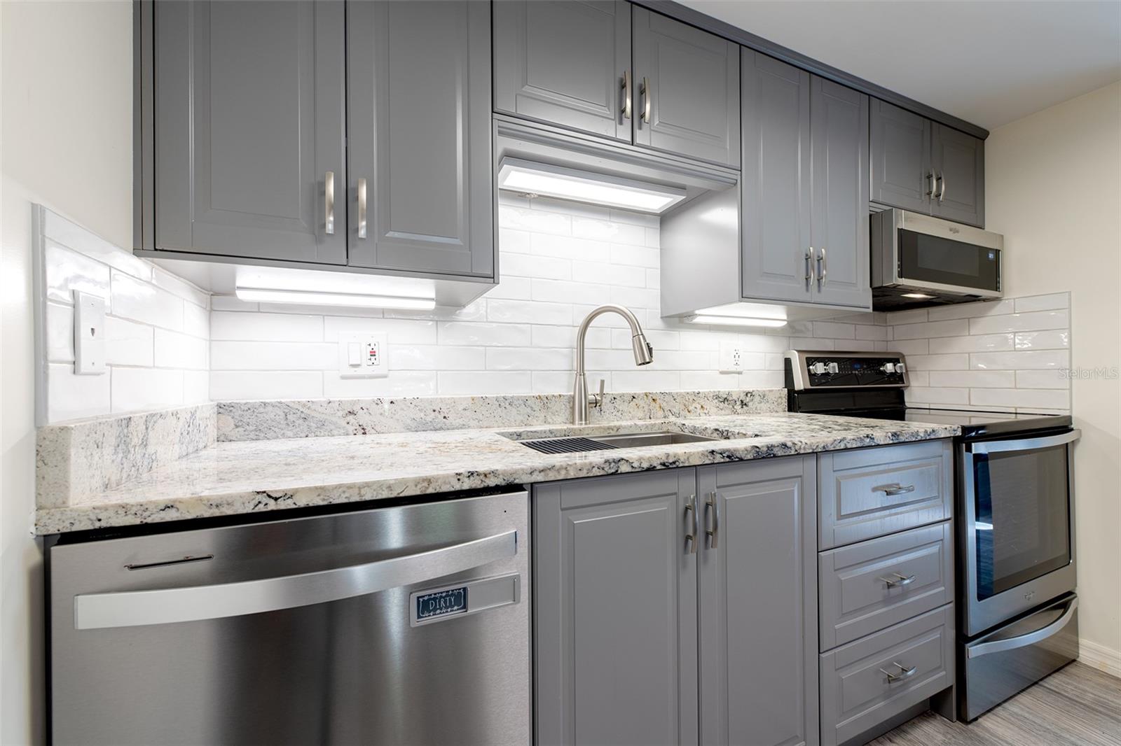 Image 5 of 35 For 128 Camphor Circle C