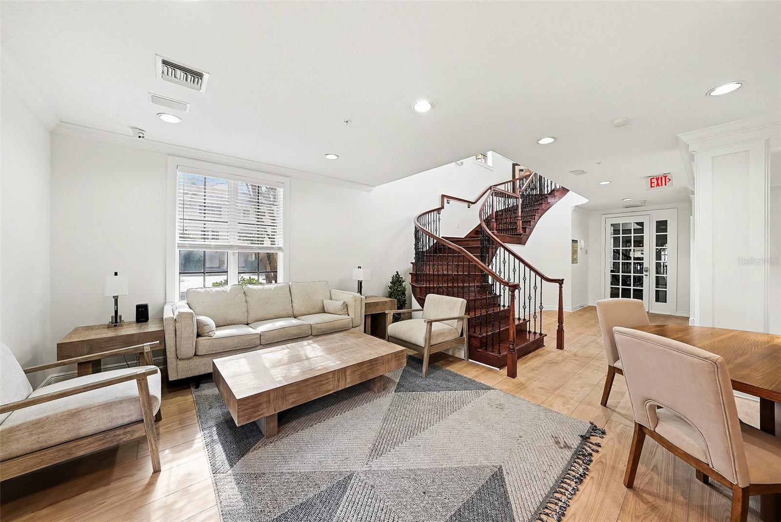 Image 27 of 30 For 107 Sherrill Street 107