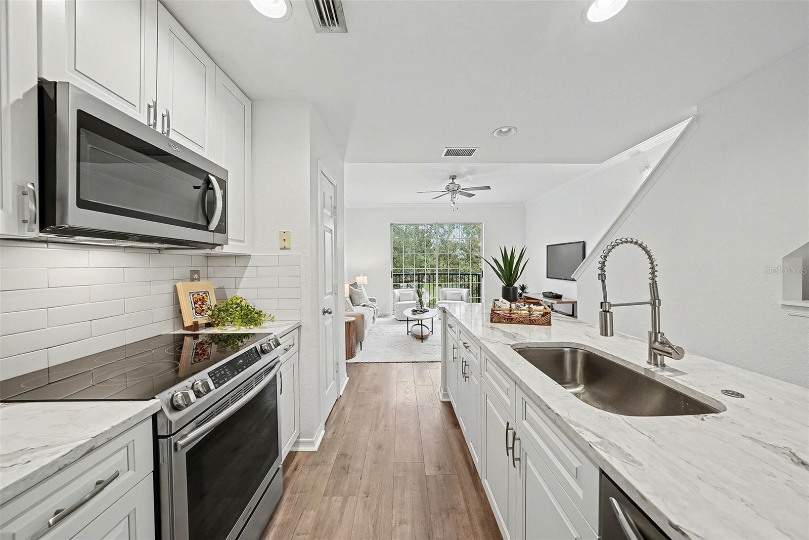 Image 9 of 30 For 107 Sherrill Street 107