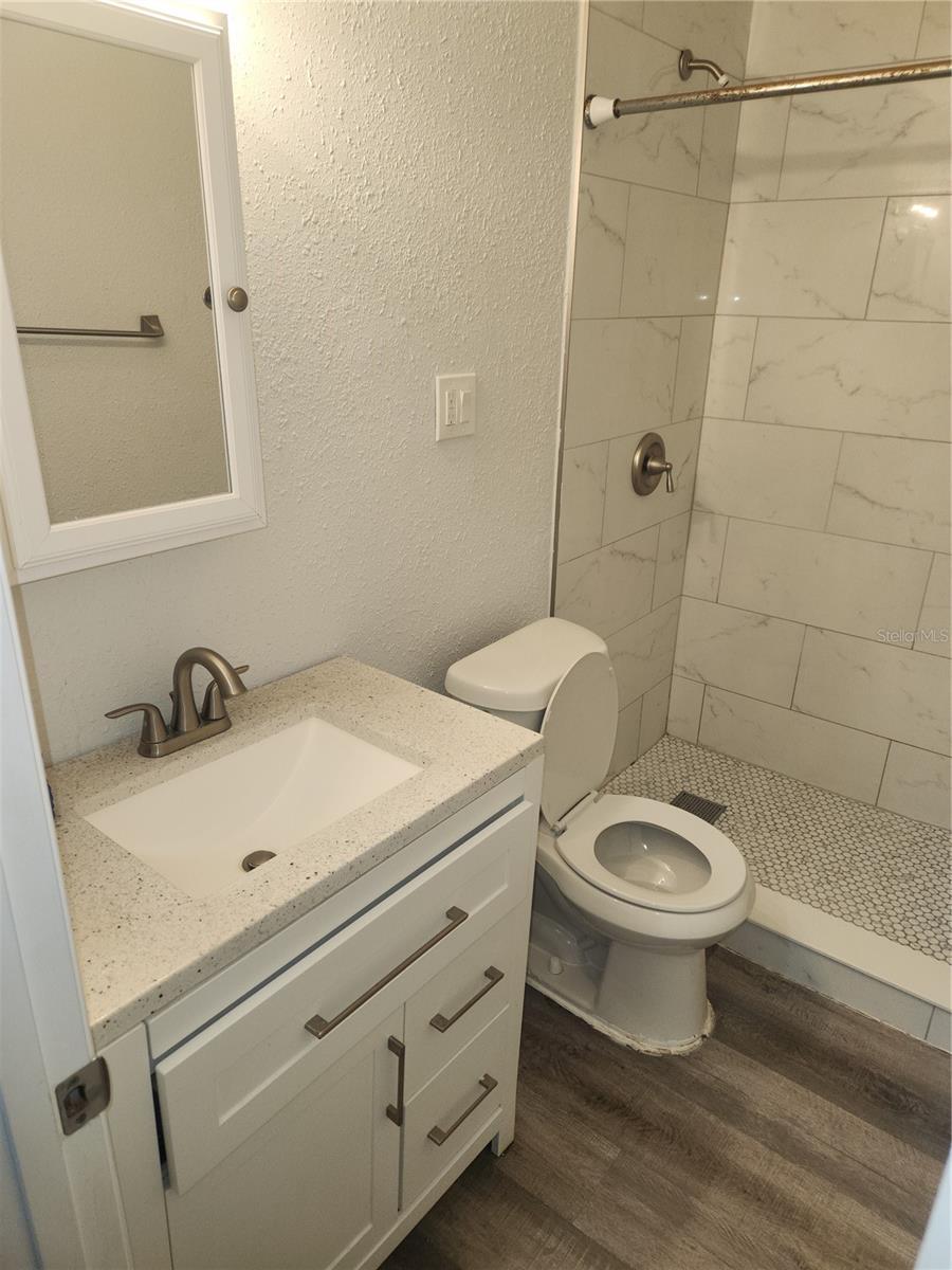 Image 8 of 14 For 9219 28th Street