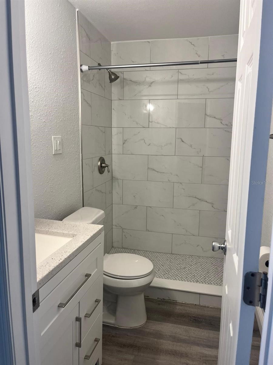 Image 9 of 14 For 9219 28th Street