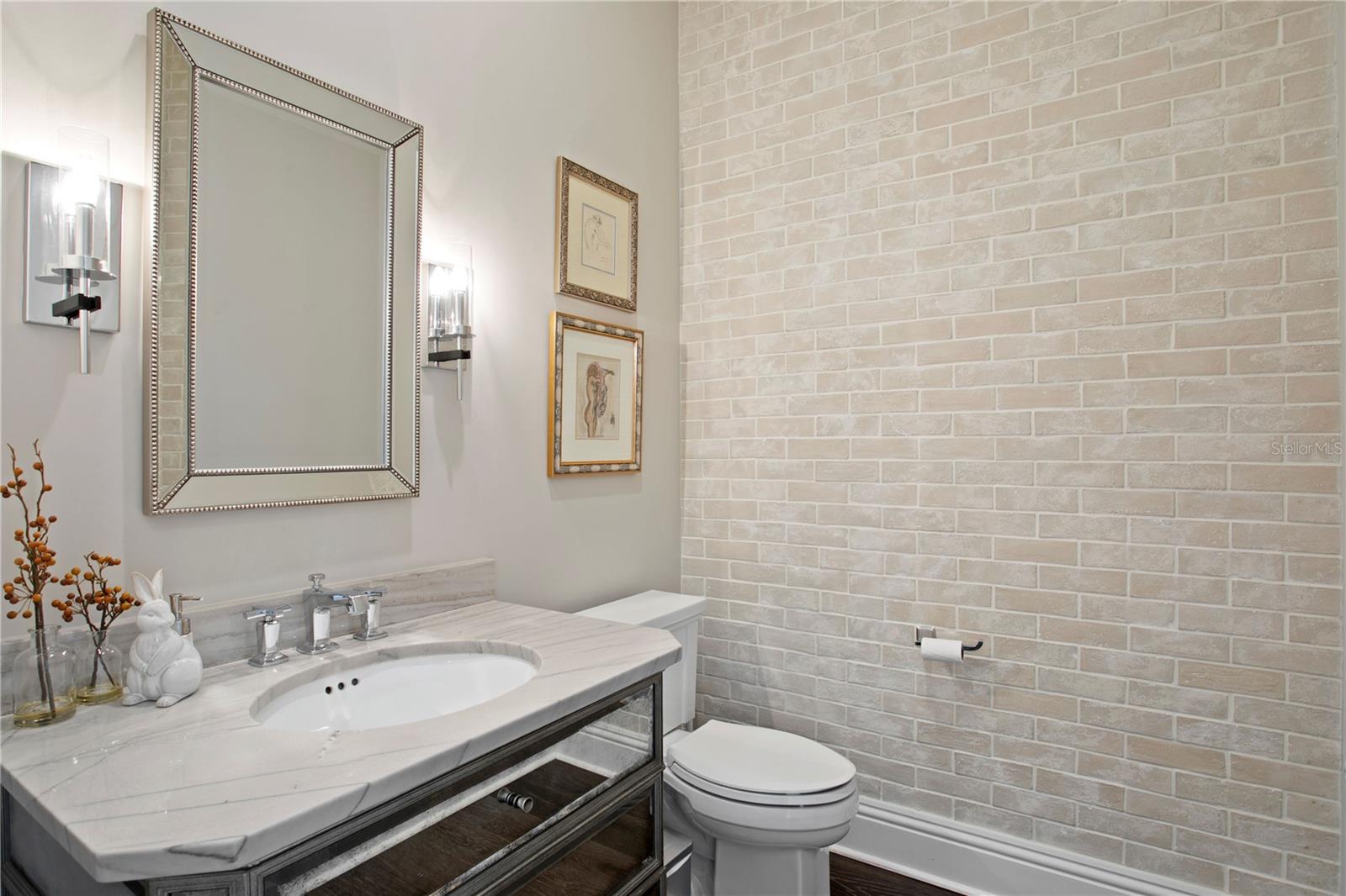 Image 28 of 66 For 4511 Swann Avenue