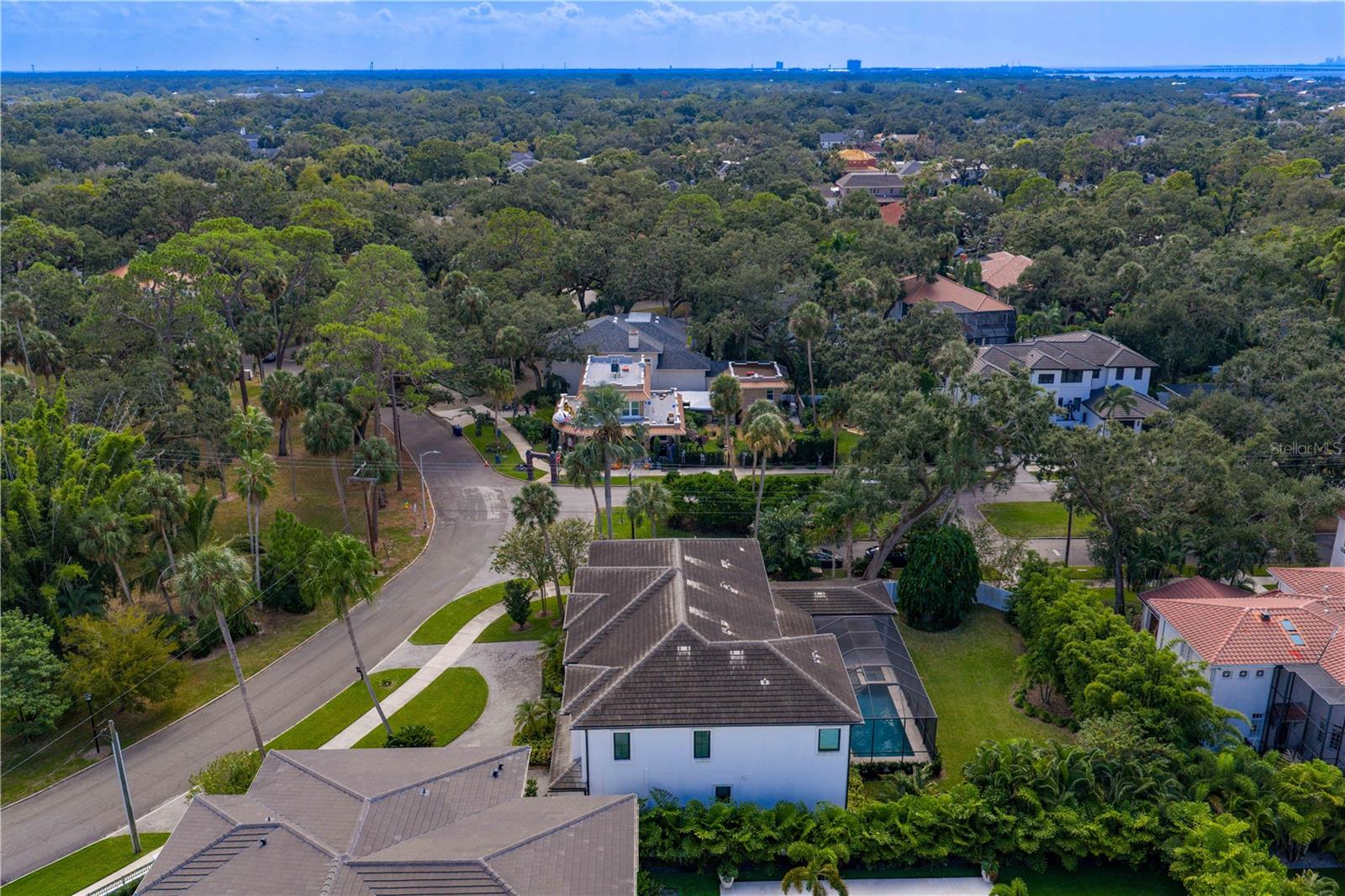 Image 57 of 66 For 4511 Swann Avenue