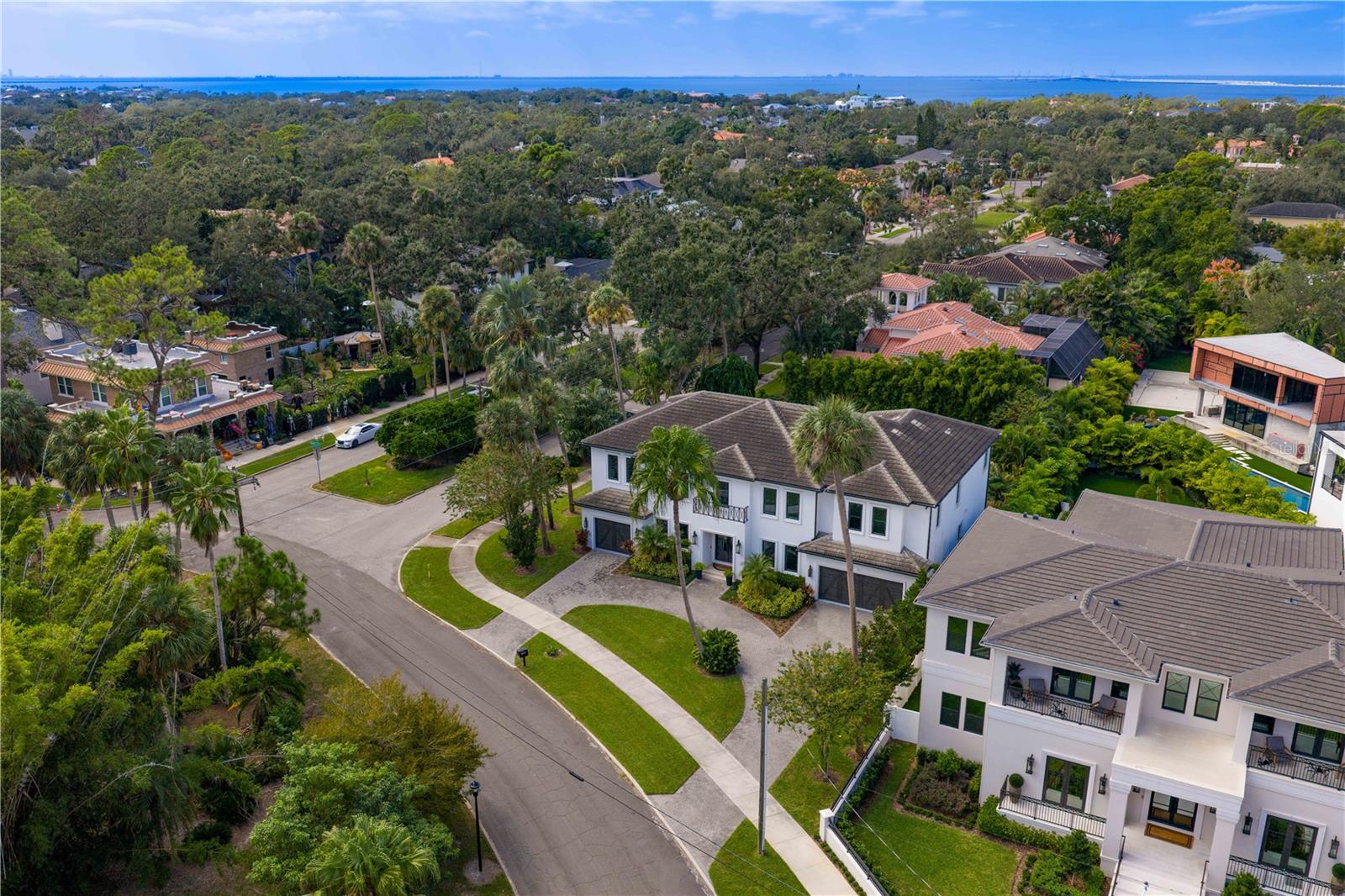 Image 61 of 66 For 4511 Swann Avenue