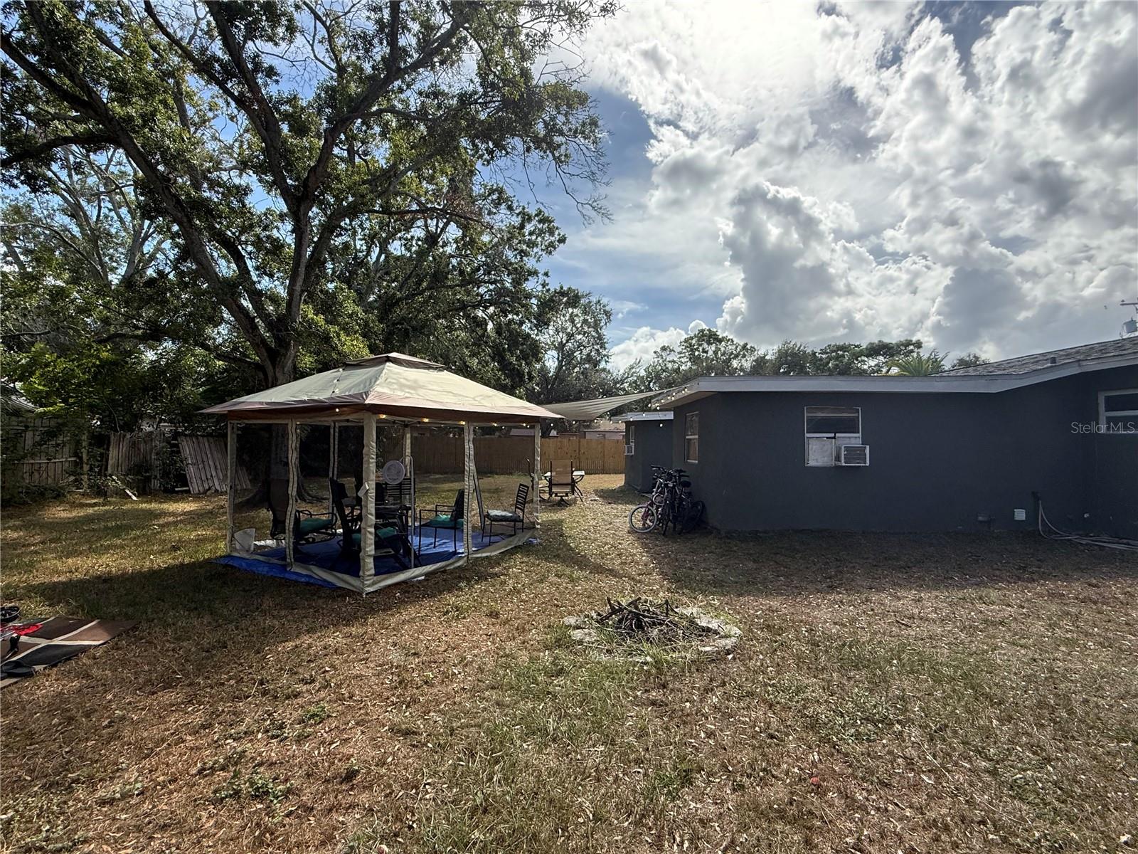 Image 8 of 12 For 15717 Morgan Street