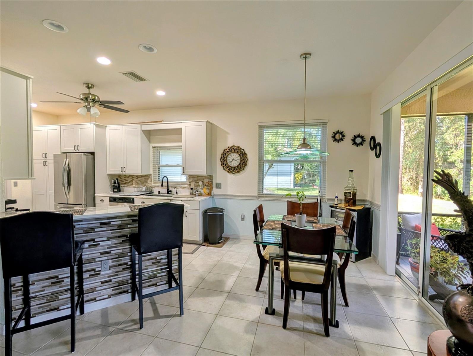 Image 21 of 66 For 5201 Green Drive