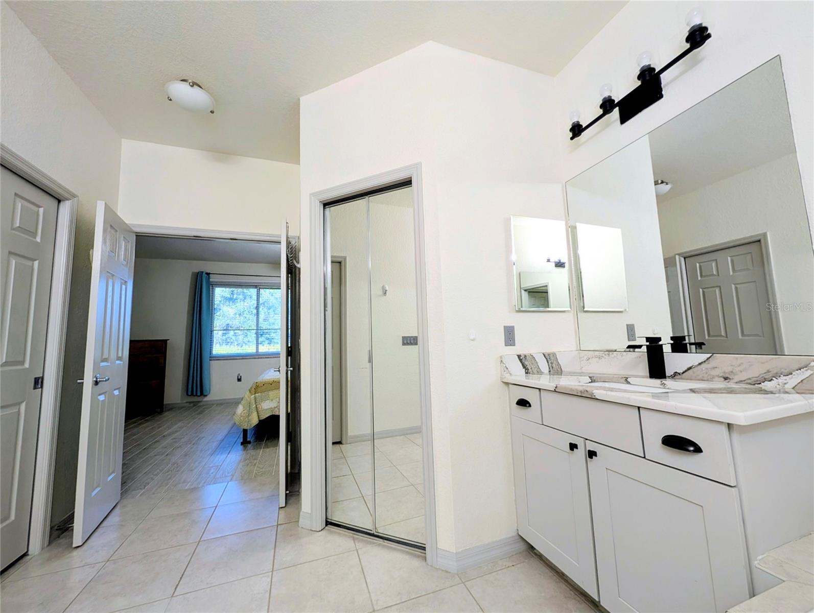 Image 31 of 66 For 5201 Green Drive