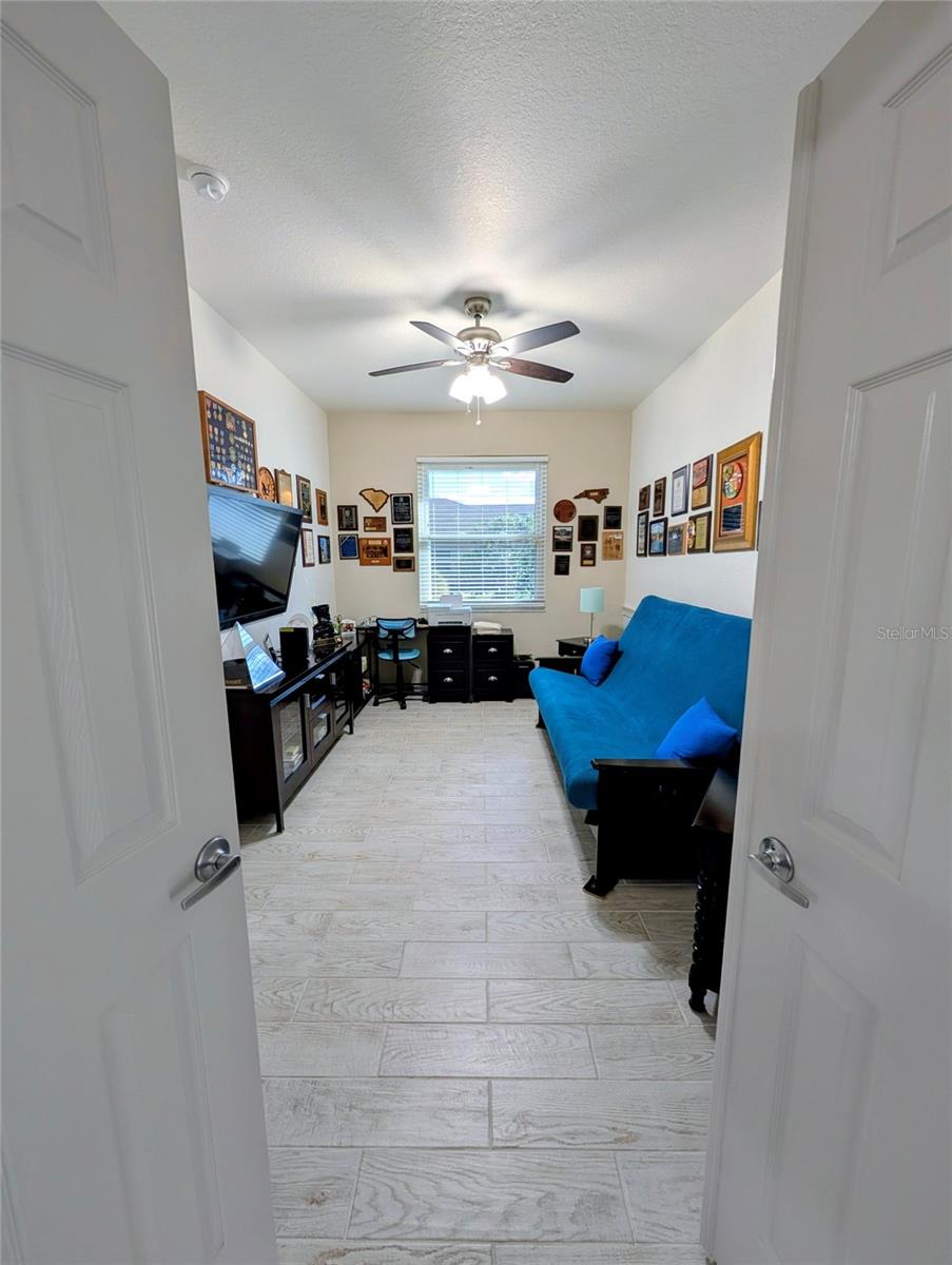 Image 41 of 66 For 5201 Green Drive