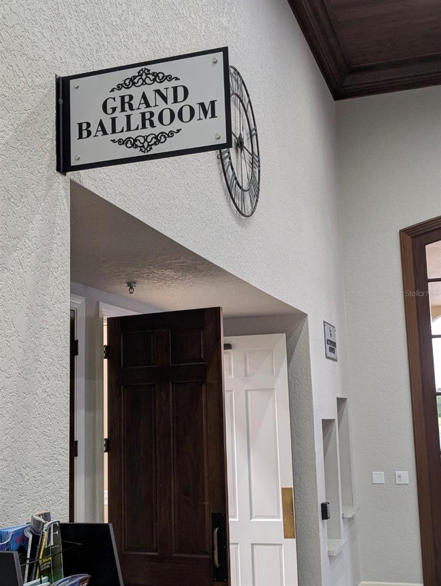 Image 71 of 80 For 5201 Green Drive