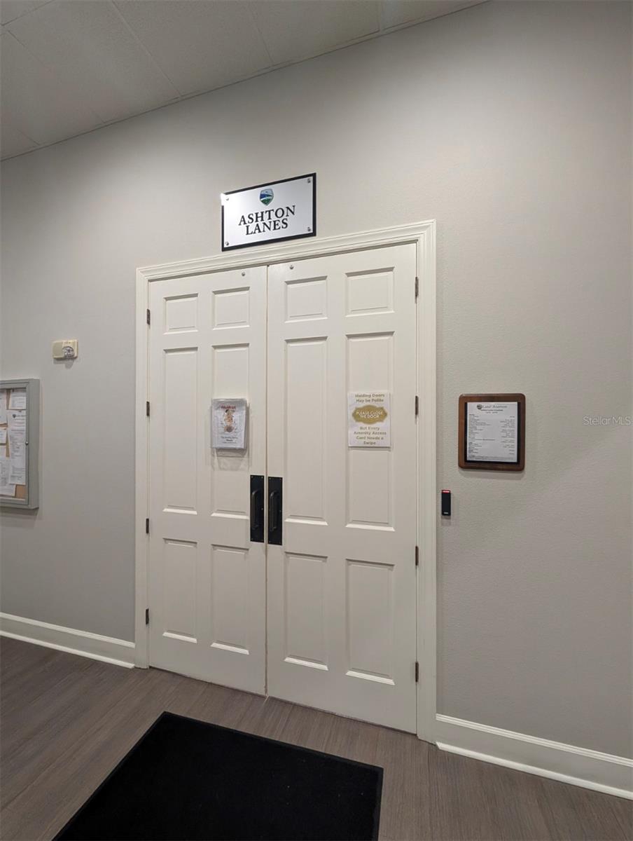 Image 72 of 80 For 5201 Green Drive