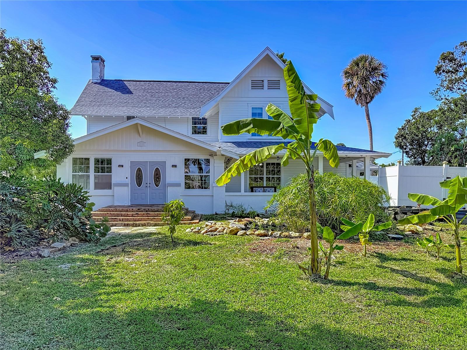 Details for 8352 Ridge Road, SEMINOLE, FL 33772