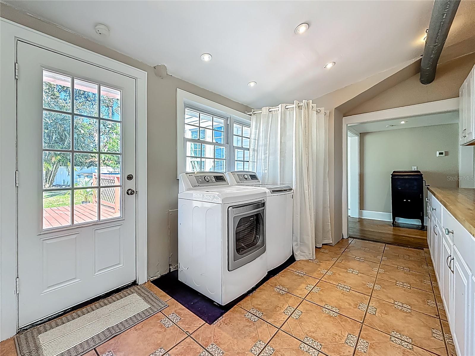 Image 16 of 71 For 8352 Ridge Road